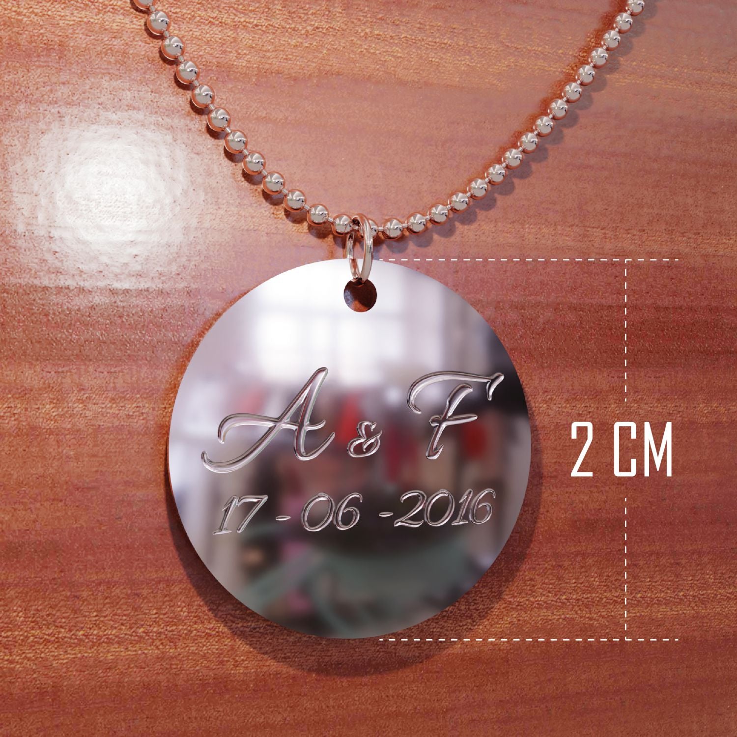Collana personalizzata con nome , iniziali - collana personalizzabile incisione laser , iniziali , nome - ideale per regalo , san Valentino , festa della mamma - 100% made in italy